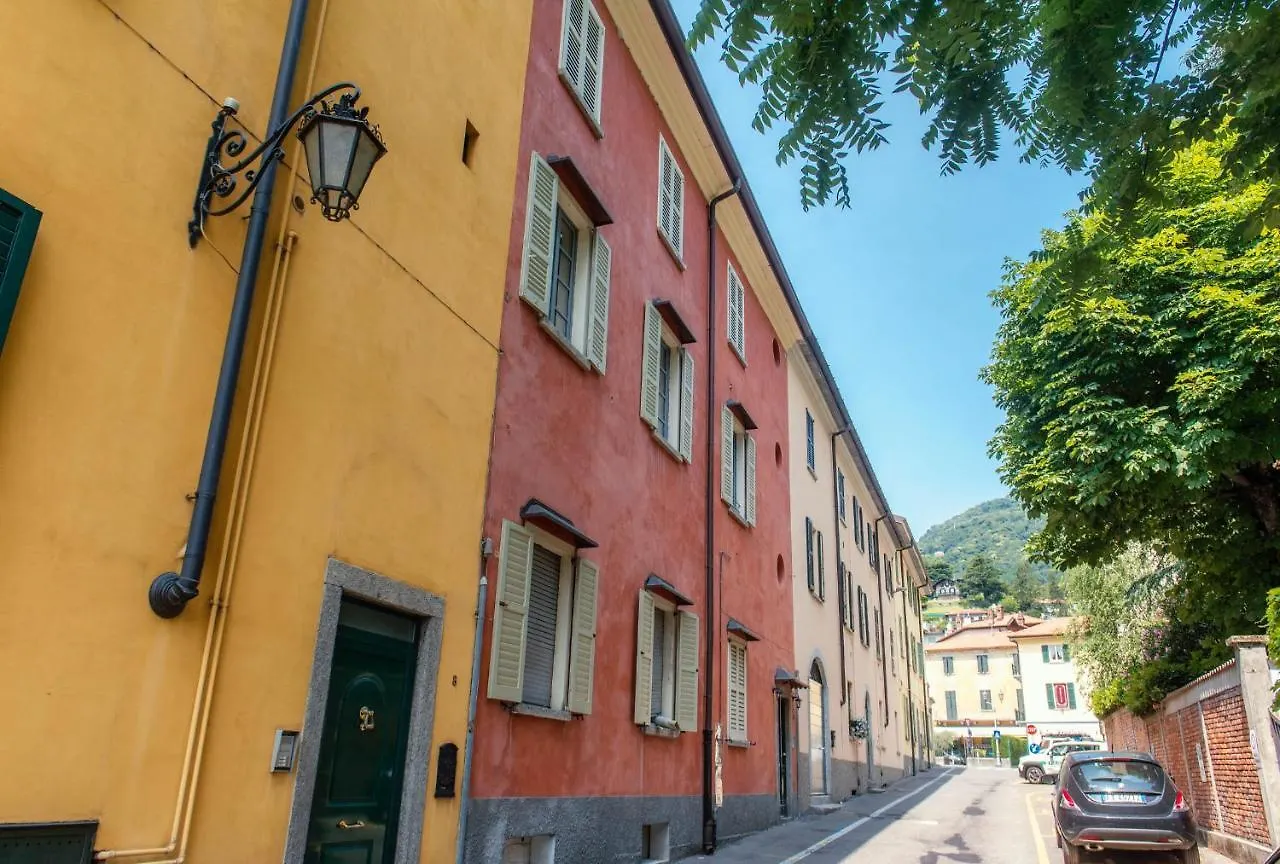 Sunny Lake Cernobbio Apartment